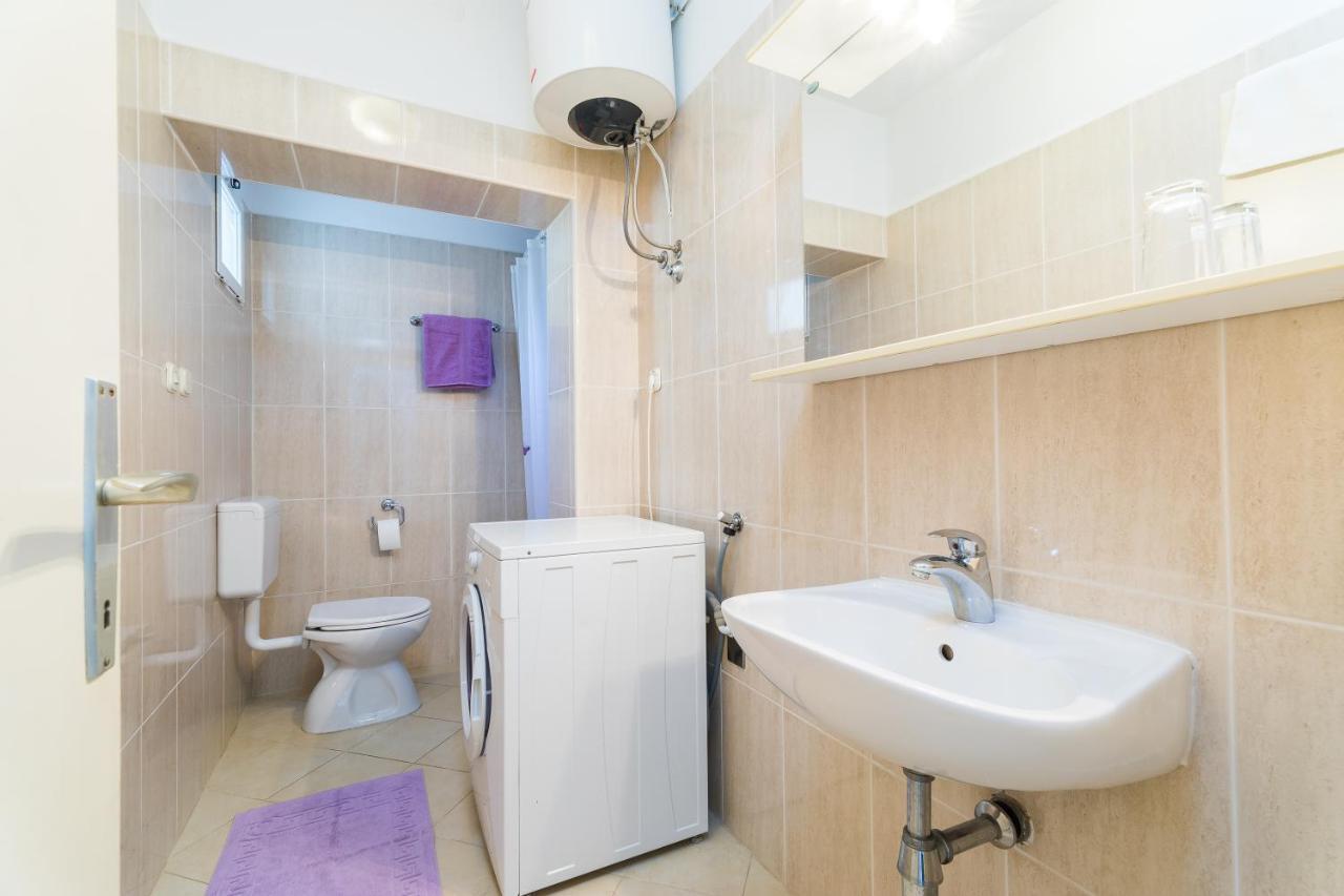 Apartment Kneže Račišće Exteriér fotografie